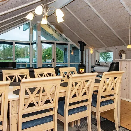 Hébergement de vacances 8 Person In *