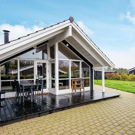 8 Person In Hébergement de vacances *